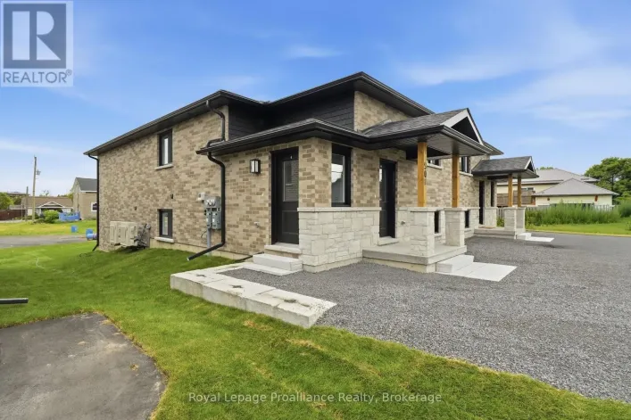 LOWER - 90B LYWOOD STREET, Belleville