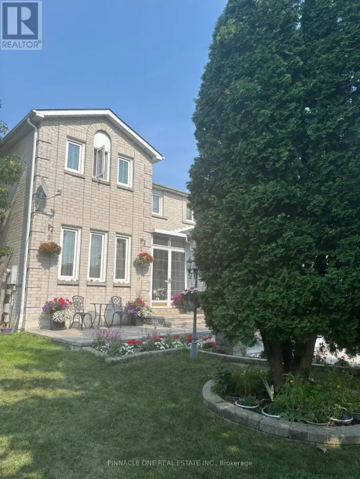 LOWER - 979 RAMBLEBERRY AVENUE, Pickering