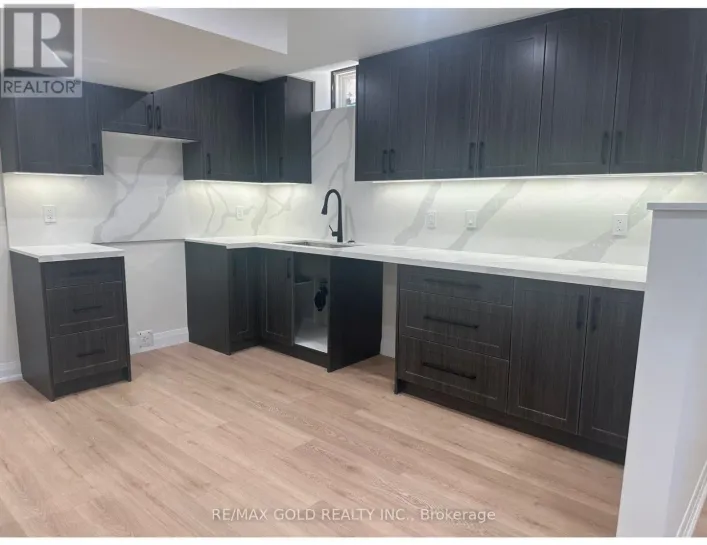 LOWER LEVEL - 18 HULLEN CRESCENT, Toronto