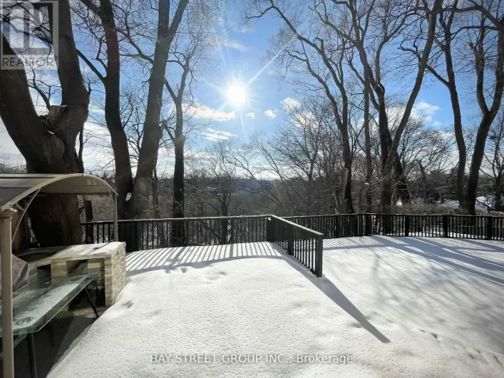 LOWER LEVEL - 3 RAVENWOOD PLACE, Toronto