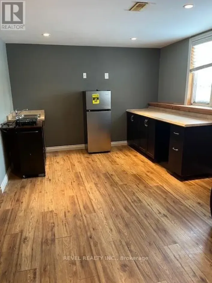 LOWER LEVEL - 62 COOK STREET, Kawartha Lakes