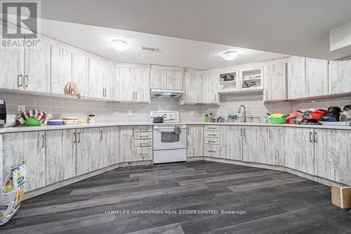 LOWER LEVEL ( LEGAL APT.) - 75 PARKSIDE DRIVE, Brampton