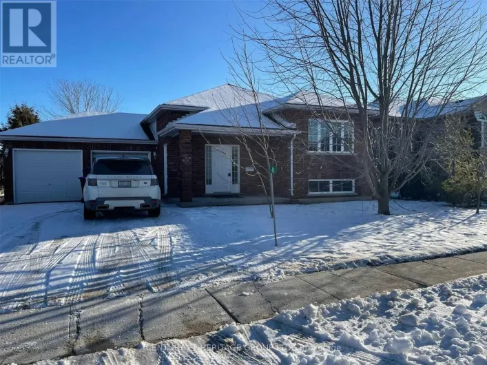 LOWER UNIT - 41 GRAHAM STREET, Springwater