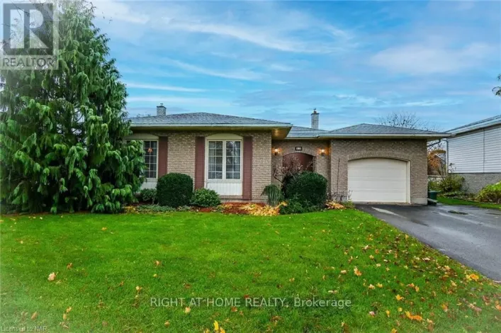 LOWER UNIT - 43 GLENAYR PLACE, Welland