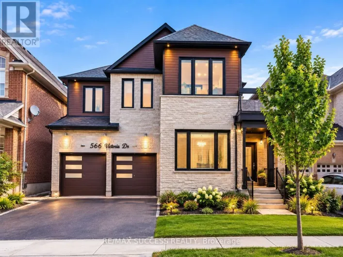 LOWER UNIT - 566 YATES DRIVE, Milton