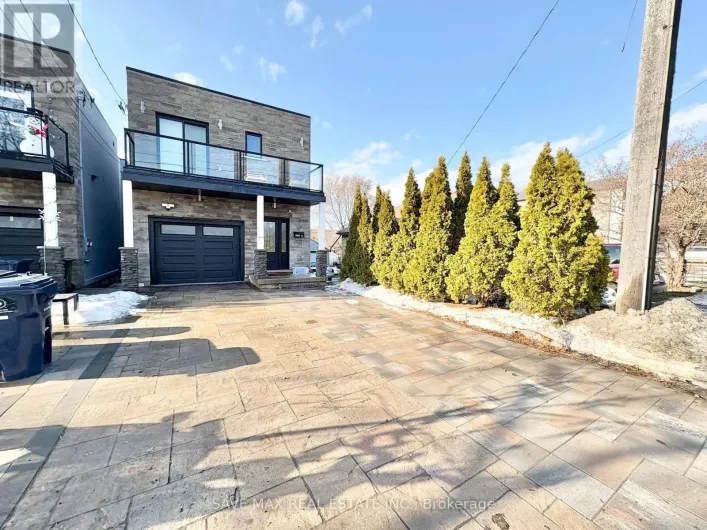 LOWER UNIT - 574 B PHARMACY AVENUE, Toronto