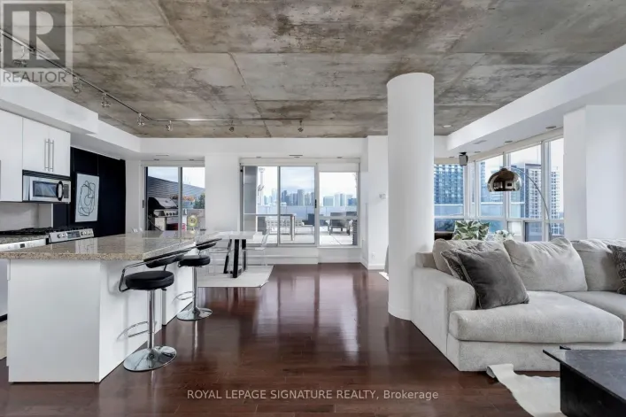 LPH18 - 1 SHAW STREET, Toronto