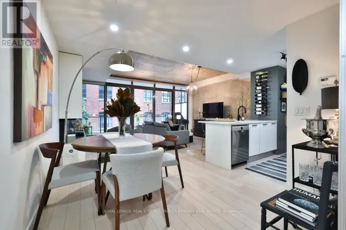 LW08 - 90 BROADVIEW AVENUE, Toronto