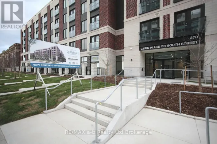 M - 370 SOUTH STREET S, London East