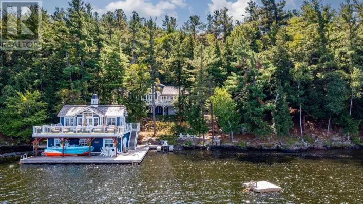 M81 PINE ISLAND #1 ISLAND, Muskoka Lakes)