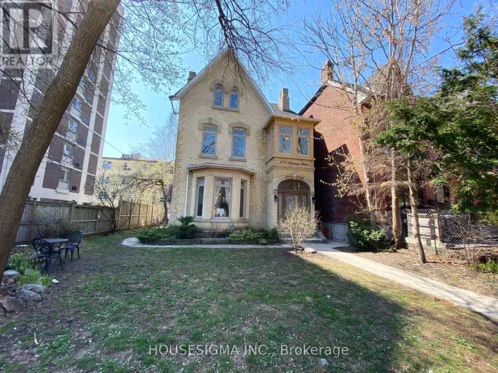MAIN #1 - 104 PEMBROKE STREET, Toronto