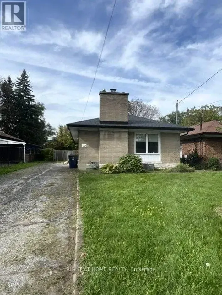 MAIN - 10 SHENLEY ROAD, Toronto