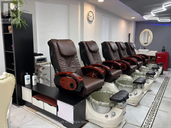 MAIN - 1116 COLLEGE STREET, Toronto