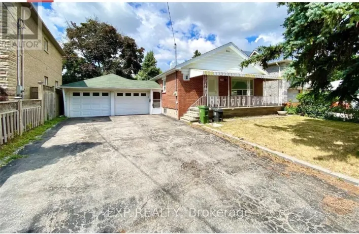 MAIN - 119 EARLTON ROAD, Toronto