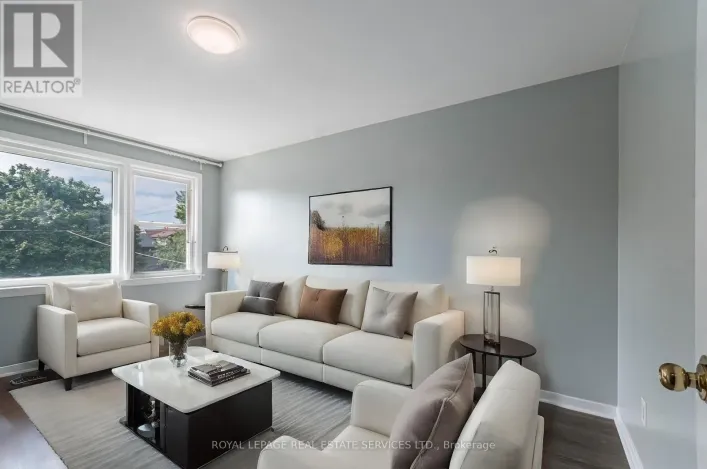 MAIN - 144 LAKE CRESCENT, Toronto