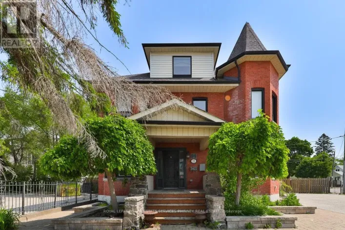 MAIN - 15 MISSISSAUGA ROAD S, Mississauga