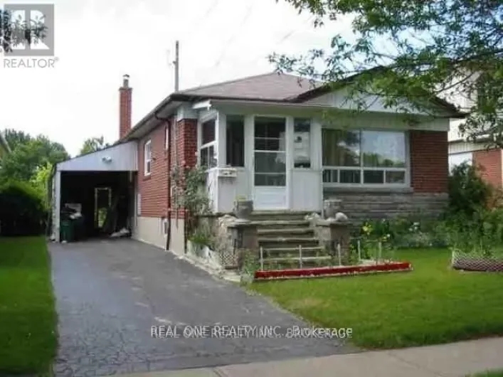 MAIN - 157 SHROPSHIRE DRIVE, Toronto