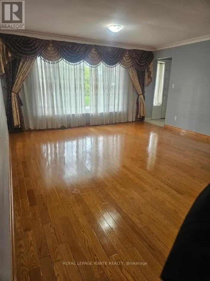 MAIN - 16 CICERELLA CRESCENT, Toronto