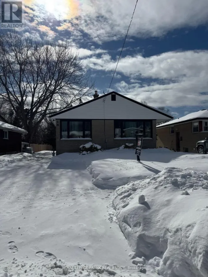 MAIN - 181 SOUTHLAWN AVENUE, Oshawa