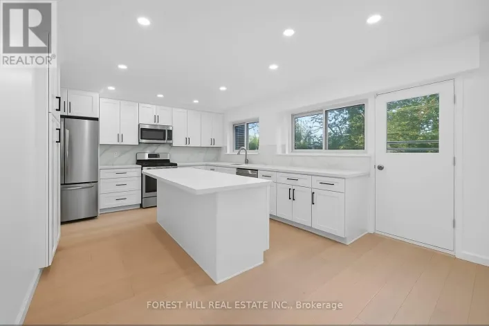 MAIN - 19 CANDIS DRIVE, Toronto