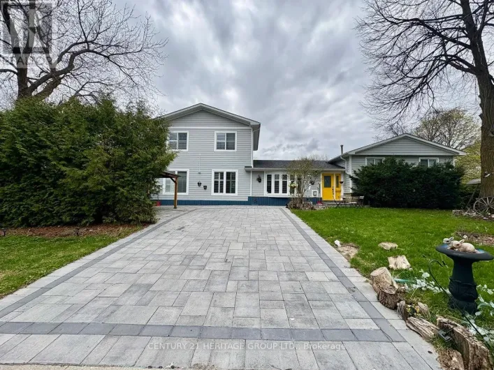 MAIN - 22 CEDAR CRESCENT, Aurora