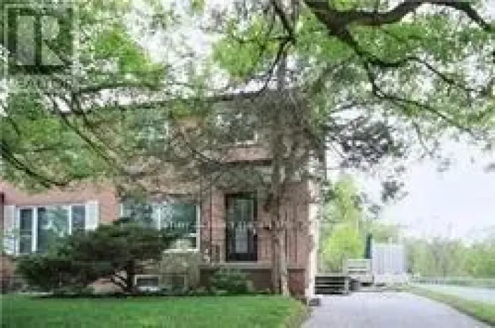 MAIN - 22 MILL STREET, Markham