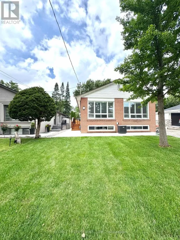 MAIN - 24 MILLBURN DRIVE, Toronto