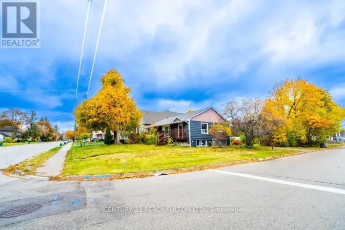 MAIN - 243 RUGGLES AVENUE, Richmond Hill