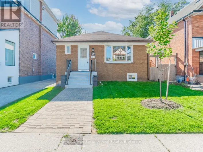 MAIN - 29 MORLAND ROAD, Toronto
