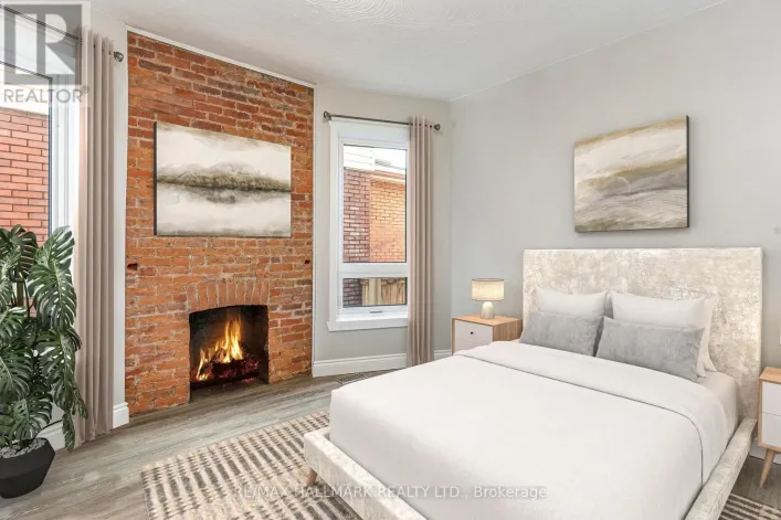 MAIN - 291 EMERALD STREET N, Hamilton