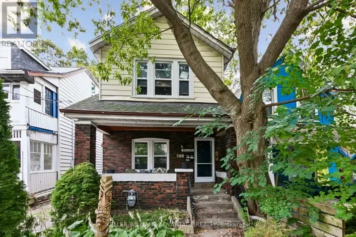 MAIN & 2ND - 585 WOODBINE AVENUE, Toronto