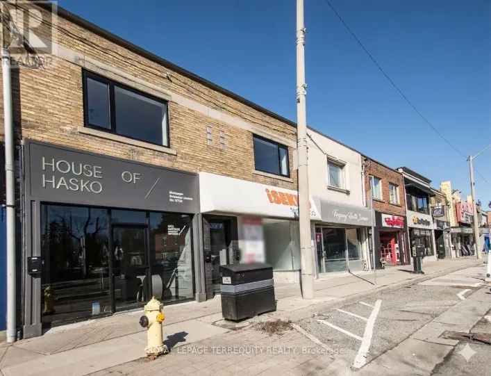 MAIN - 3042 BLOOR STREET W, Toronto