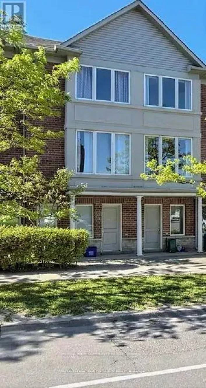 MAIN - 320 SOUTH PARK ROAD, Markham