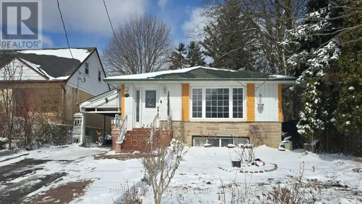 MAIN - 3732 ST CLAIR AVENUE E, Toronto