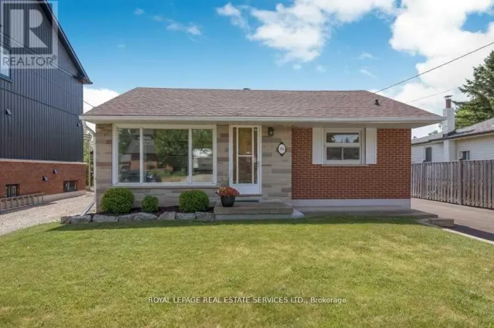 MAIN - 386 BROADWAY AVENUE, Milton