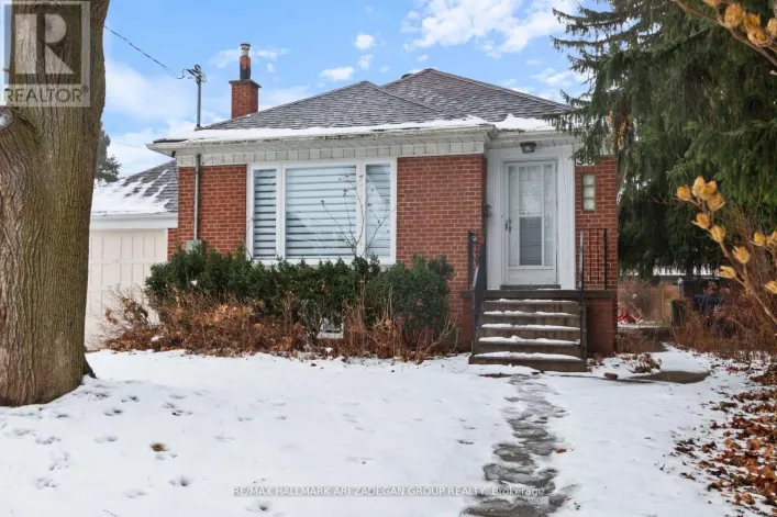 MAIN - 39 LAURELCREST AVENUE, Toronto