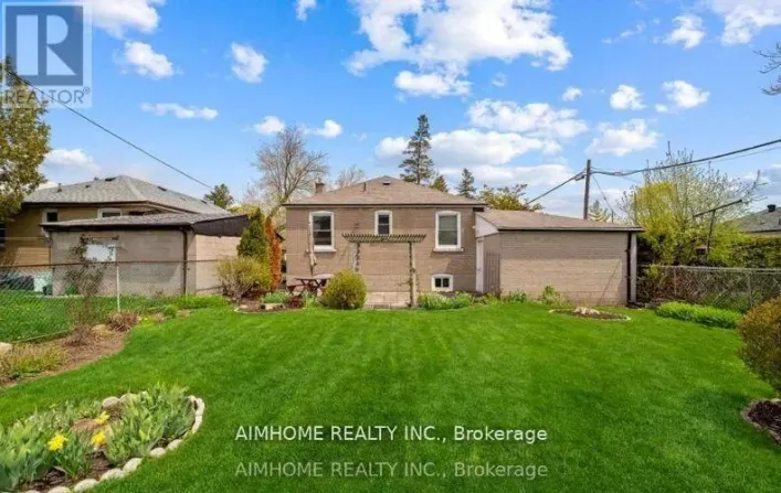 MAIN - 4 HOLLINGWORTH DRIVE, Toronto