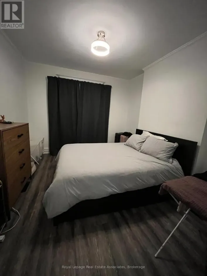 MAIN - 415 LANSDOWNE AVENUE, Toronto
