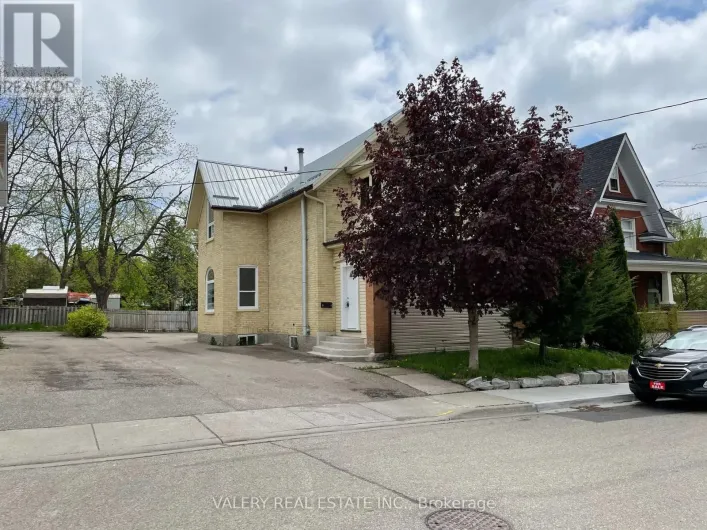 MAIN - 49 MADISON AVENUE N, Kitchener