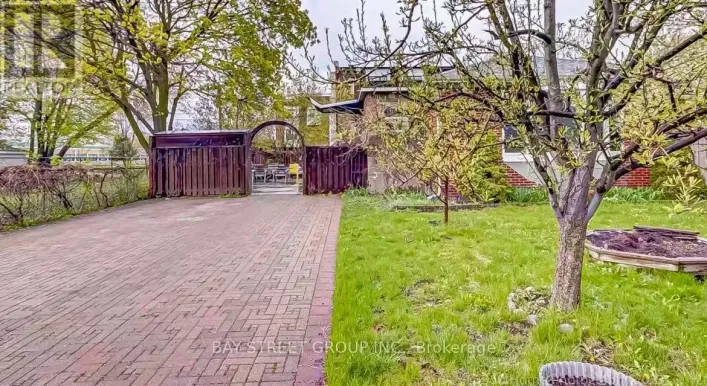 MAIN - 497 LYNETT CRESCENT, Richmond Hill