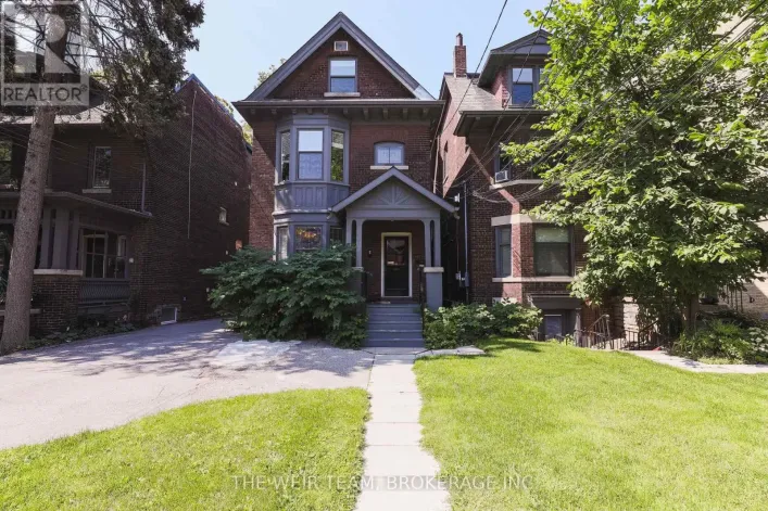 MAIN - 672 BROADVIEW AVENUE, Toronto