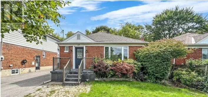 (MAIN) - 69 ELLINGTON DRIVE, Toronto