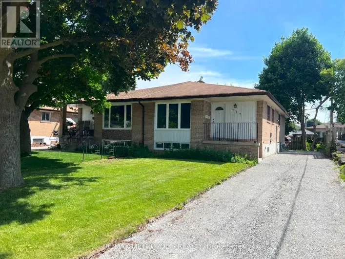 MAIN - 797 ZATOR AVENUE, Pickering