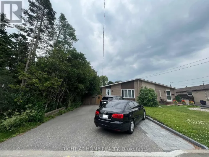 MAIN - 823 SANOK DRIVE, Pickering
