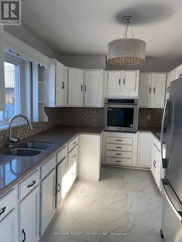 MAIN - 83 CORNWALLIS DRIVE, Toronto