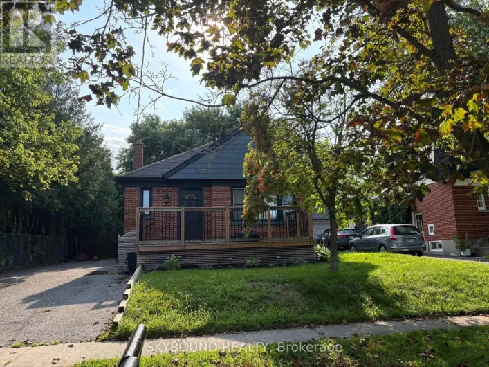 MAIN - 872 MASSON STREET, Oshawa