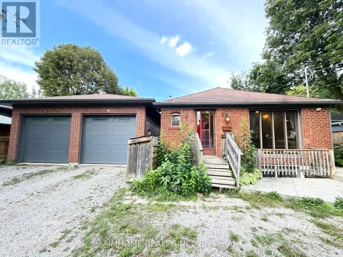 MAIN - 887 SRIGLEY STREET, Newmarket