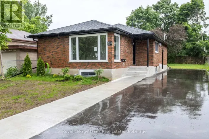 MAIN - 890 WELLER STREET, Peterborough