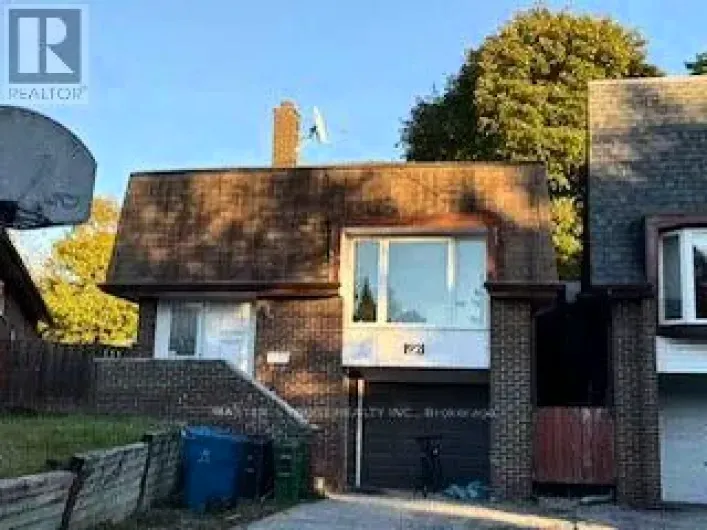 MAIN - 92 LOGANBERRY CRESCENT, Toronto