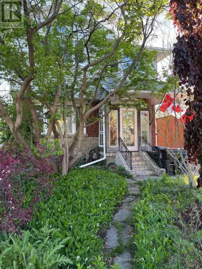 MAIN - 952 COXWELL AVENUE, Toronto
